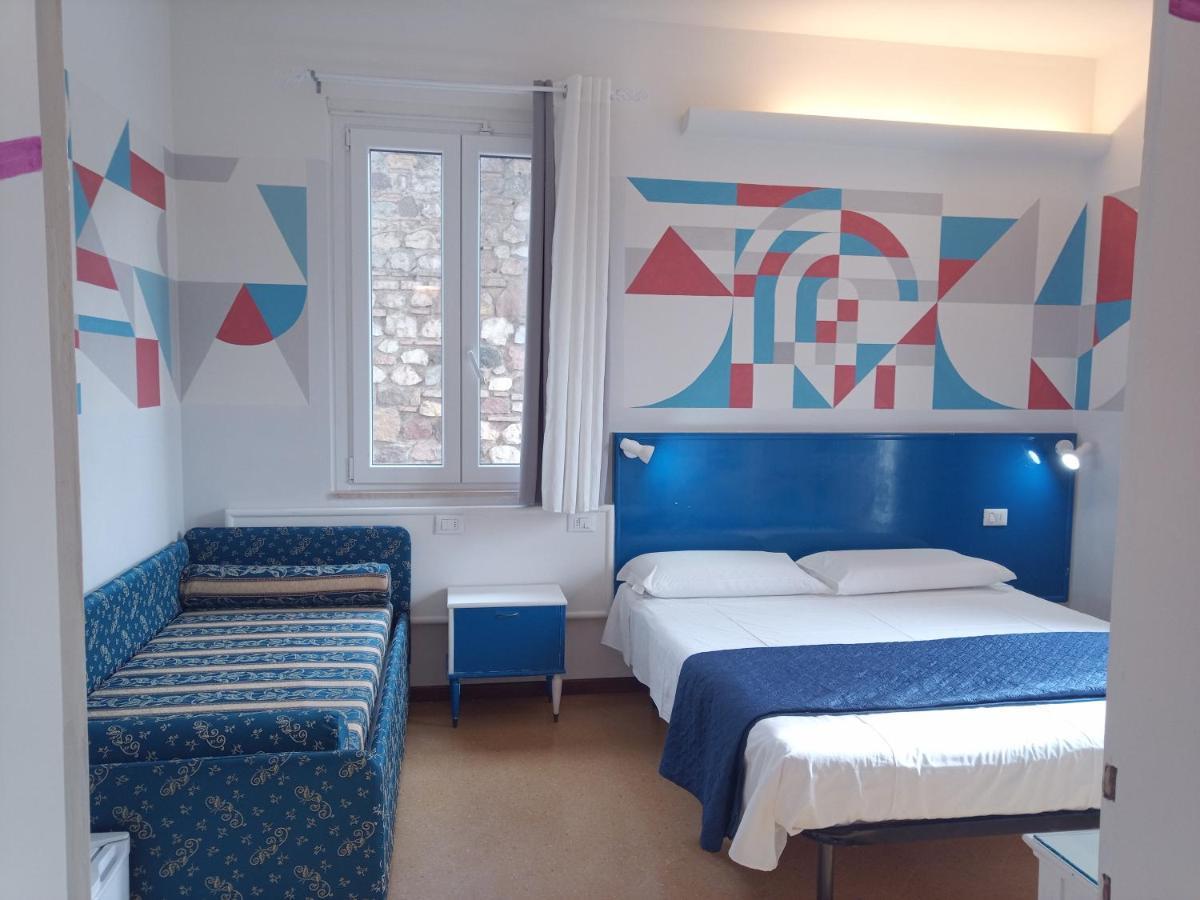 Vegan B&B Meuble Adriana 시르미오네 외부 사진