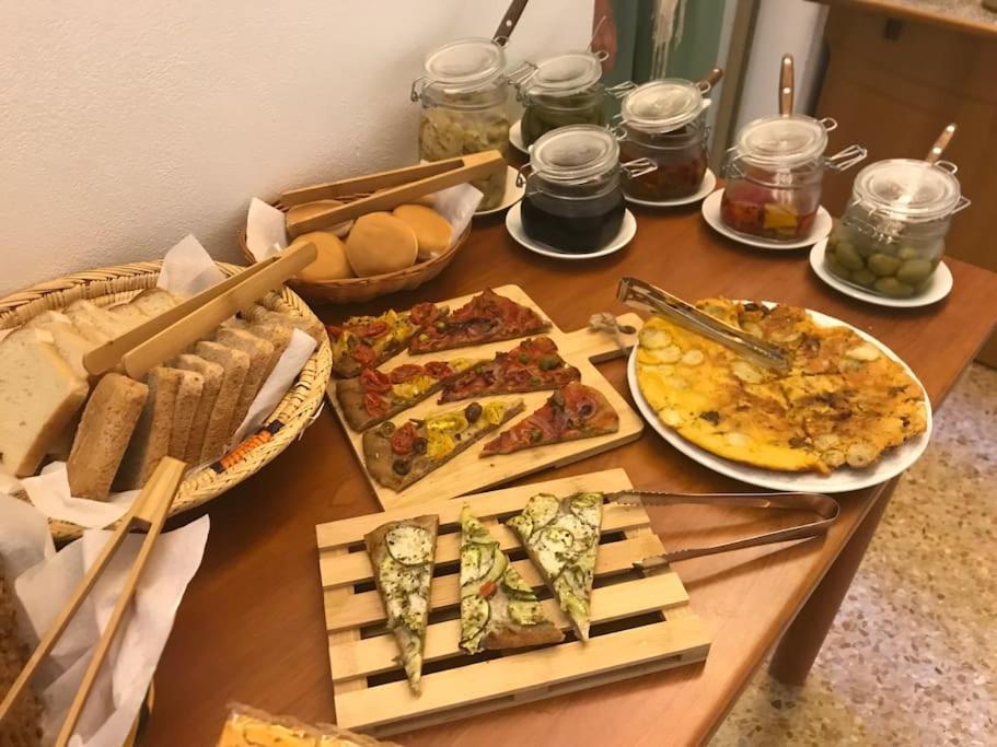 Vegan B&B Meuble Adriana 시르미오네 외부 사진